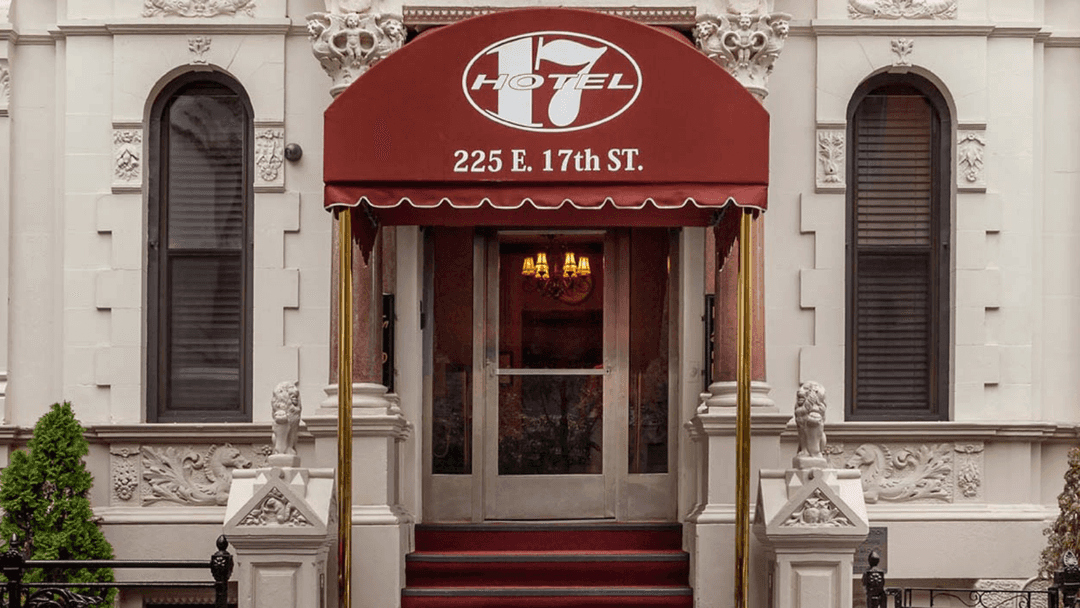 Hotel 17 hero