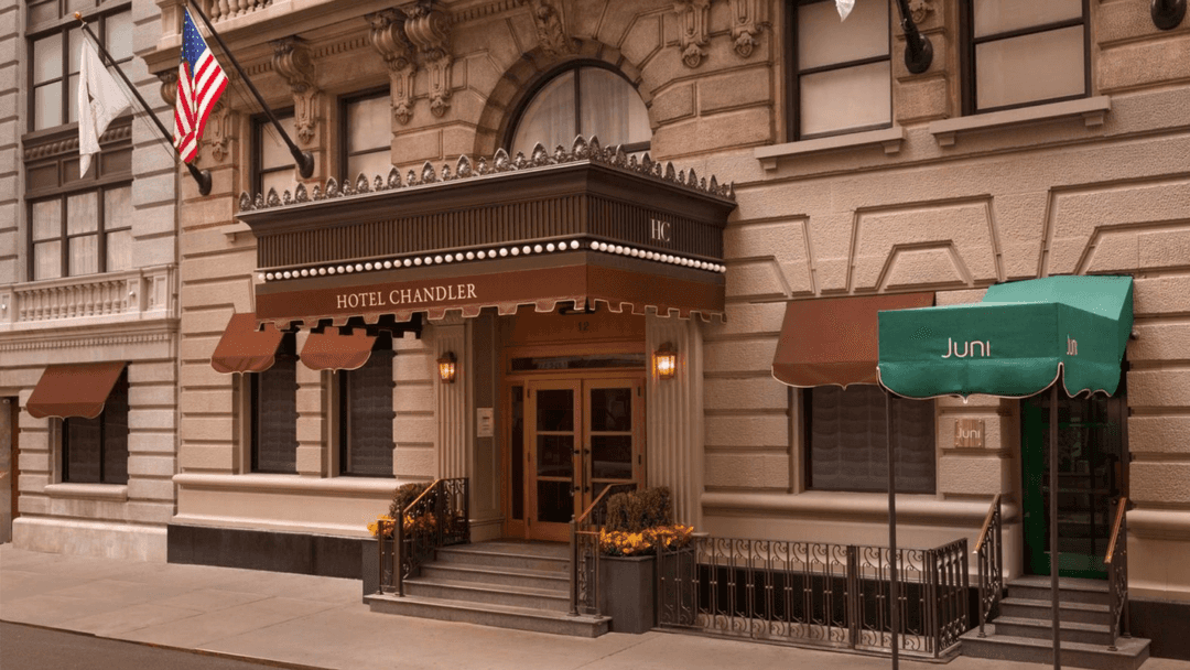 Hotel Chandler hero