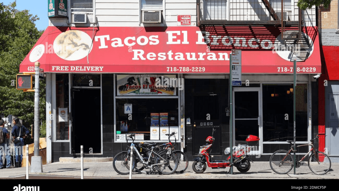 Tacos El Bronco hero
